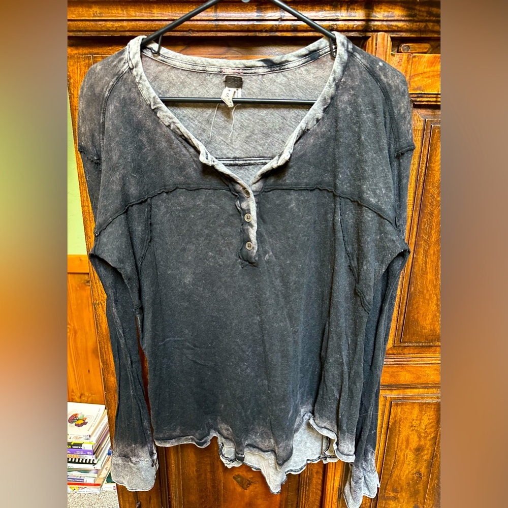 We the Free very cool acid wash tunic tee